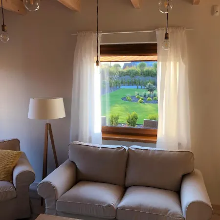 Domek Szafir בית נופש Lubiana